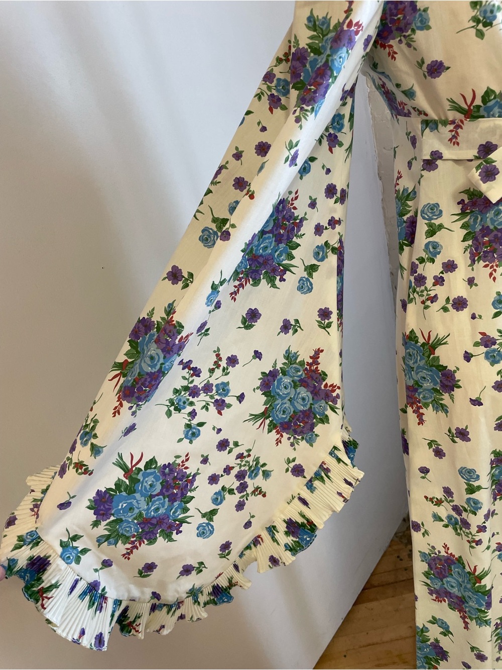1970s Boho Floral Long Sleeve Ruffle Maxi Dress - Picture 7 of 7